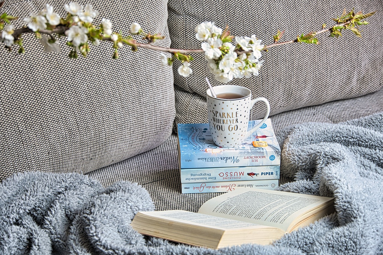How to Declutter Your Home and Live More Simply